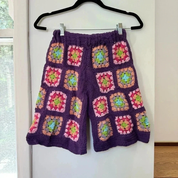 NWT Free People x Flook Crochet Shorts Knit Sweater Long Bermuda Patch Purple - Picture 3 of 10